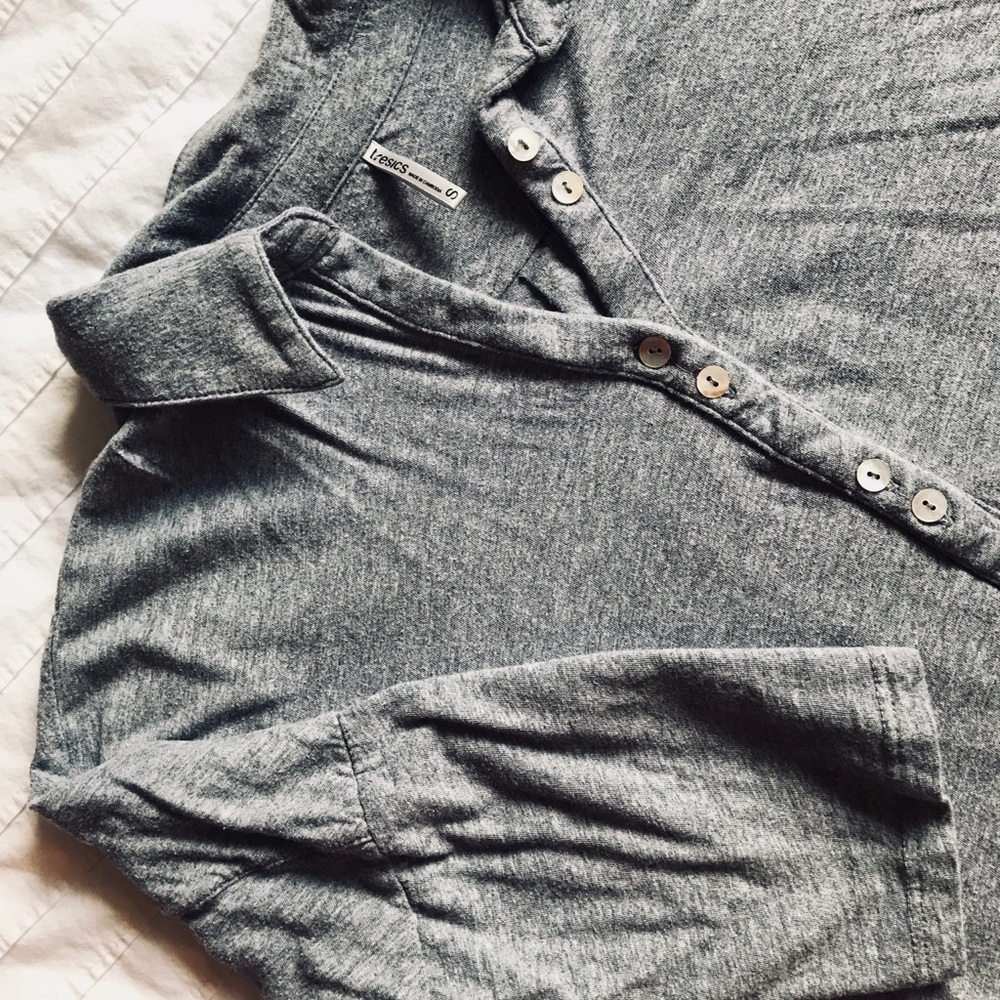 Quarter Sleeve Button Up Crop